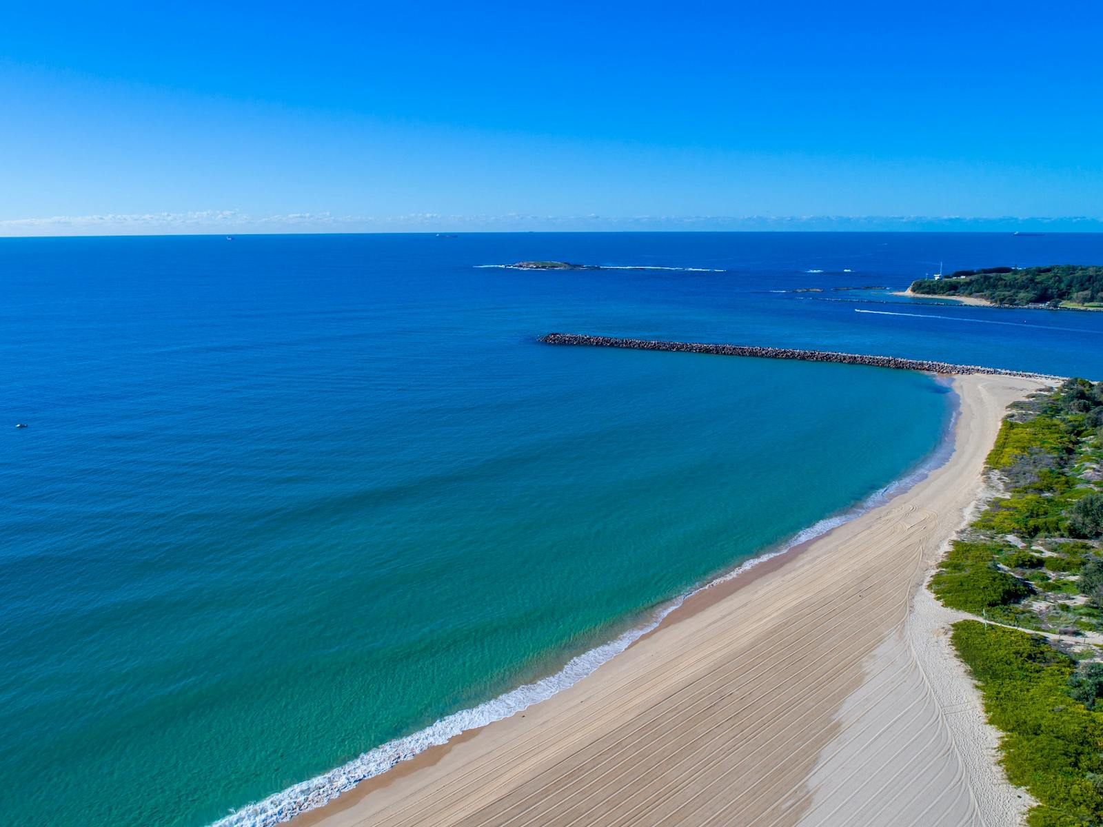 Blacksmiths Beach