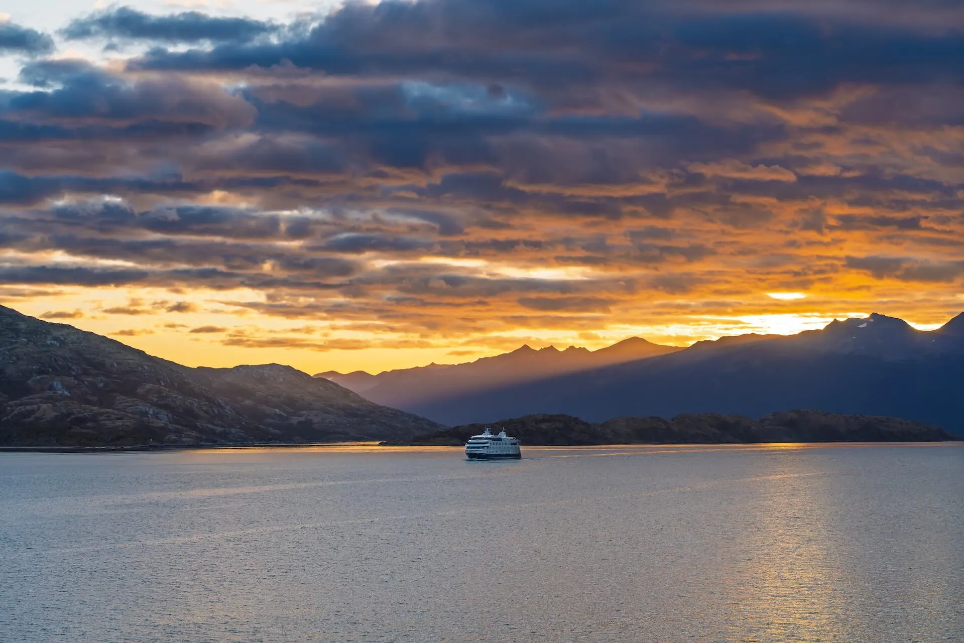 Strait of Magellan Bow