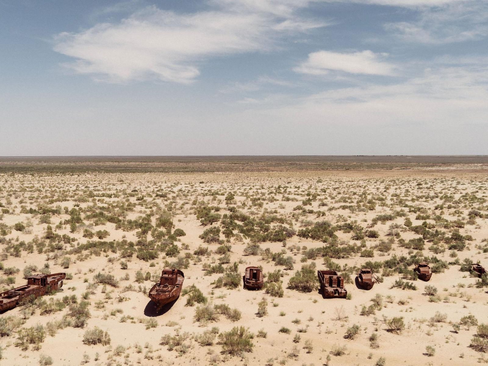 Desert Horizon Edge