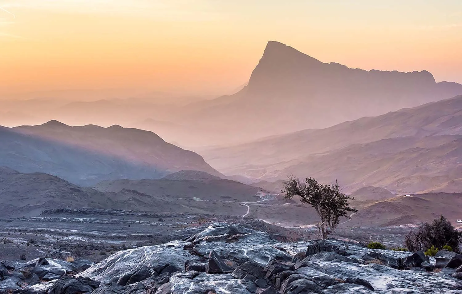 Jebel Shams Summit Plateau