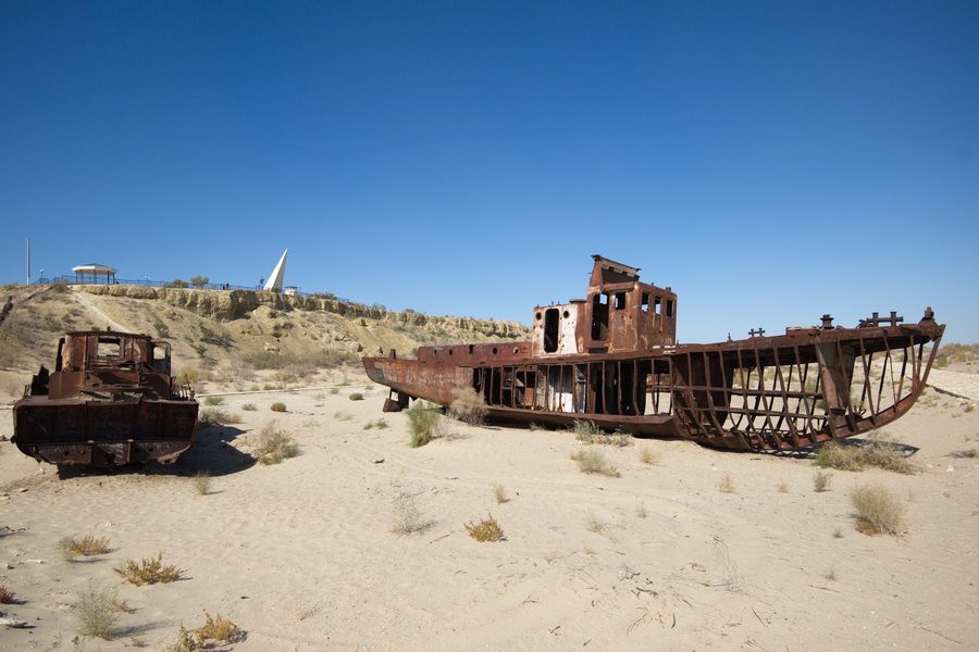Ruinas del faro de Muynak