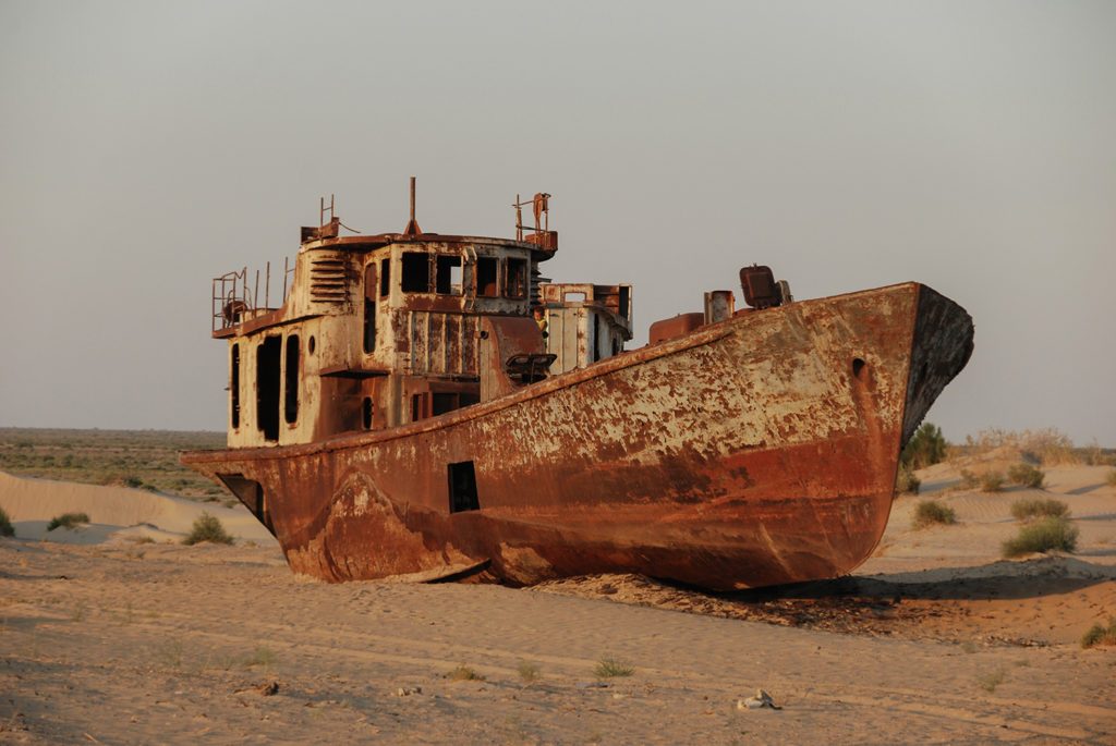 Excursión de un día al Mar de Aral desde Nukus — Cementerio de barcos y expediciones patrimoniales