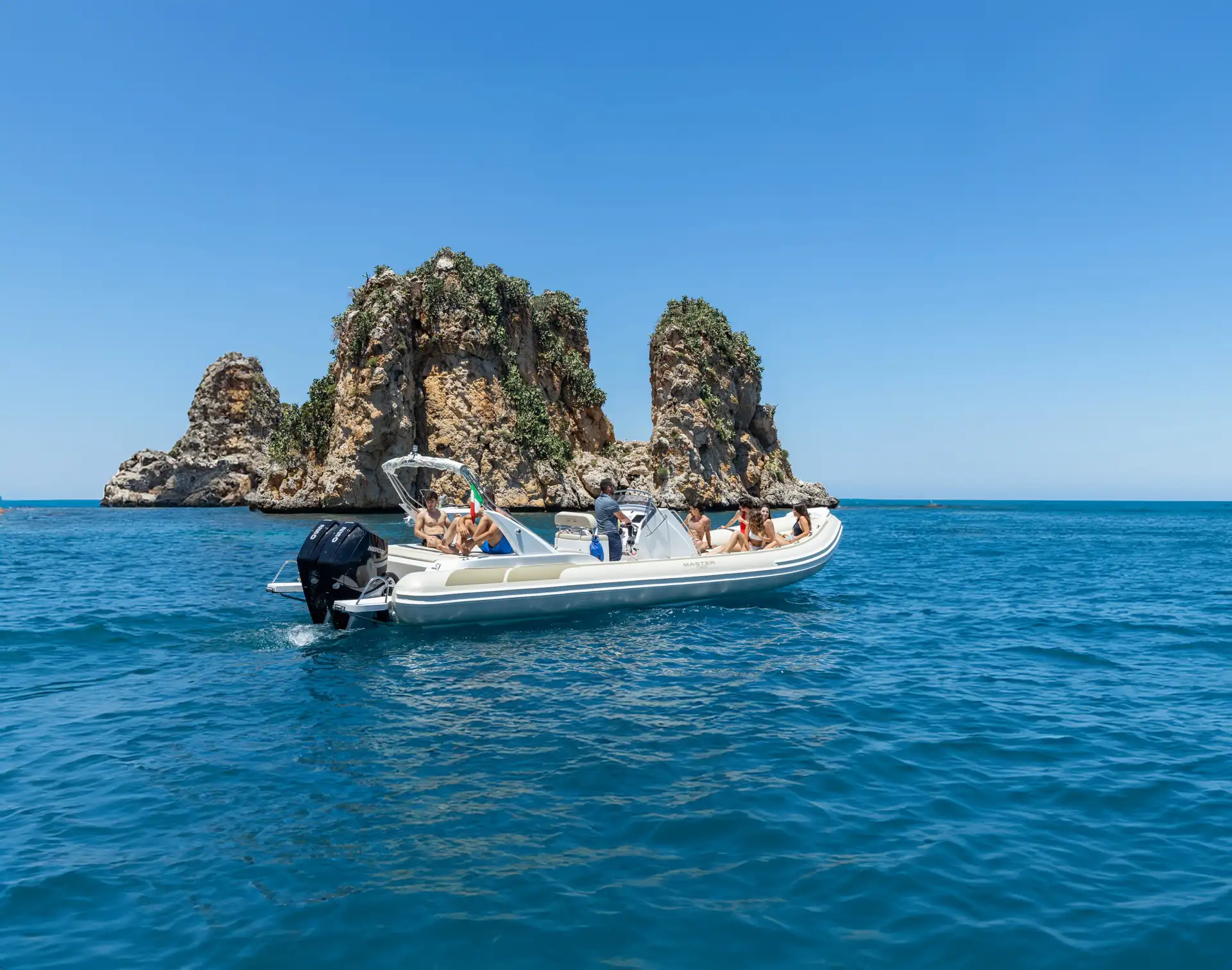Your experience at Isola Bella Boat Tour