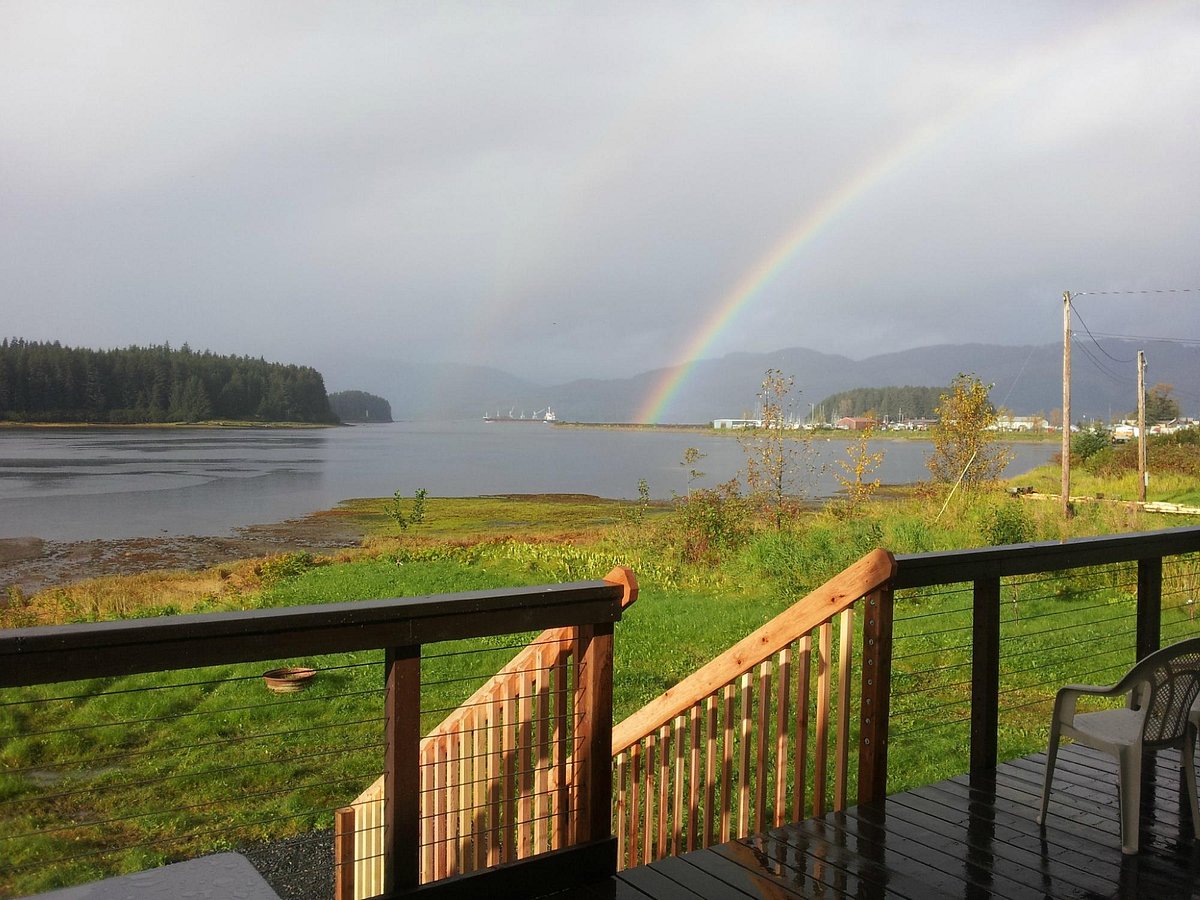 Hoonah Lodges