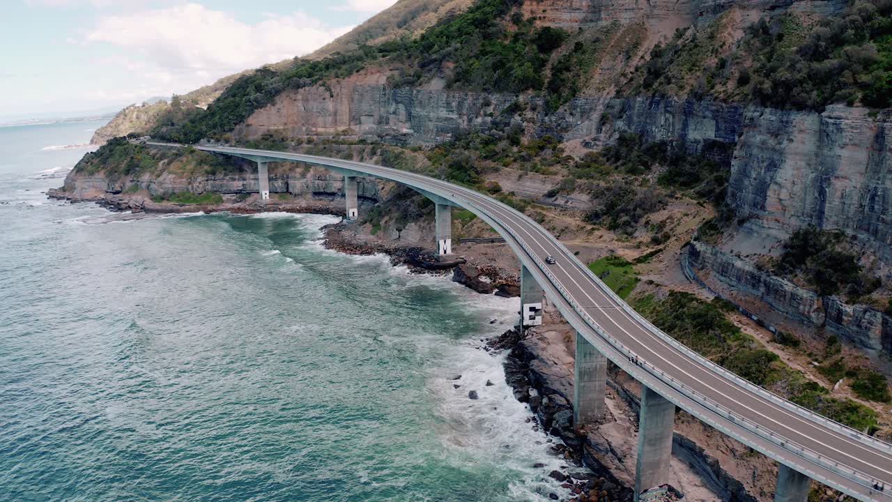Kiama Tour from Sydney via Sea Cliff Bridge
