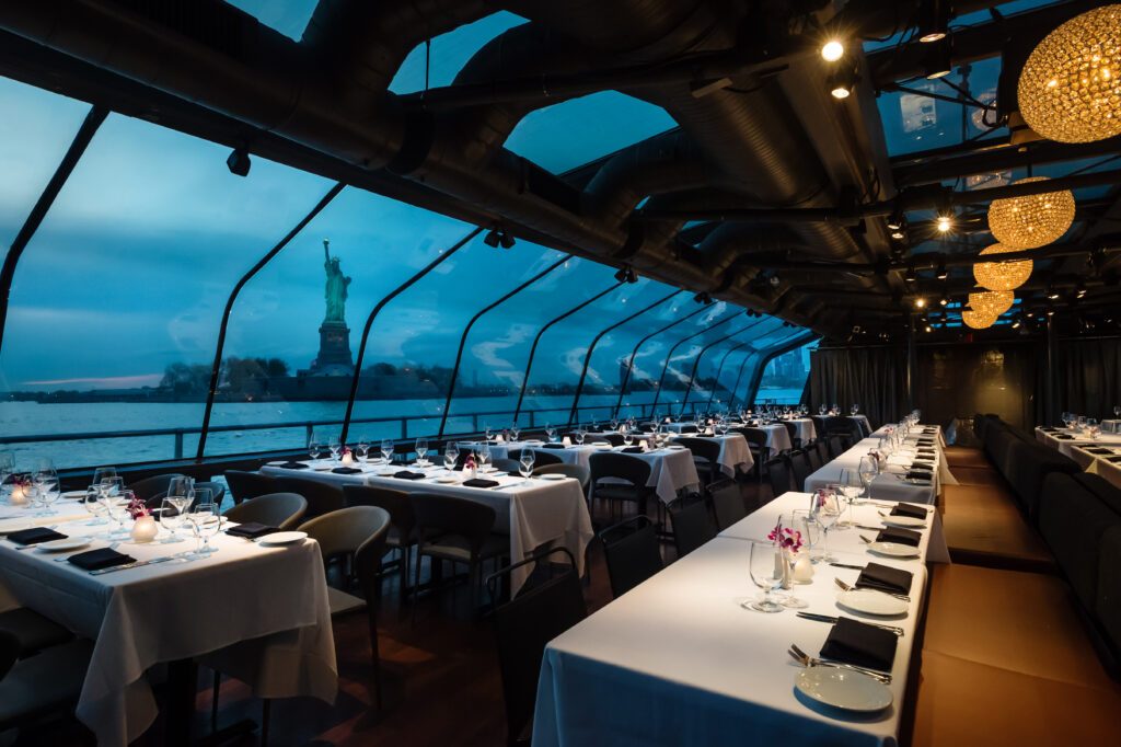 Your experience at Montreal Dinner Cruise