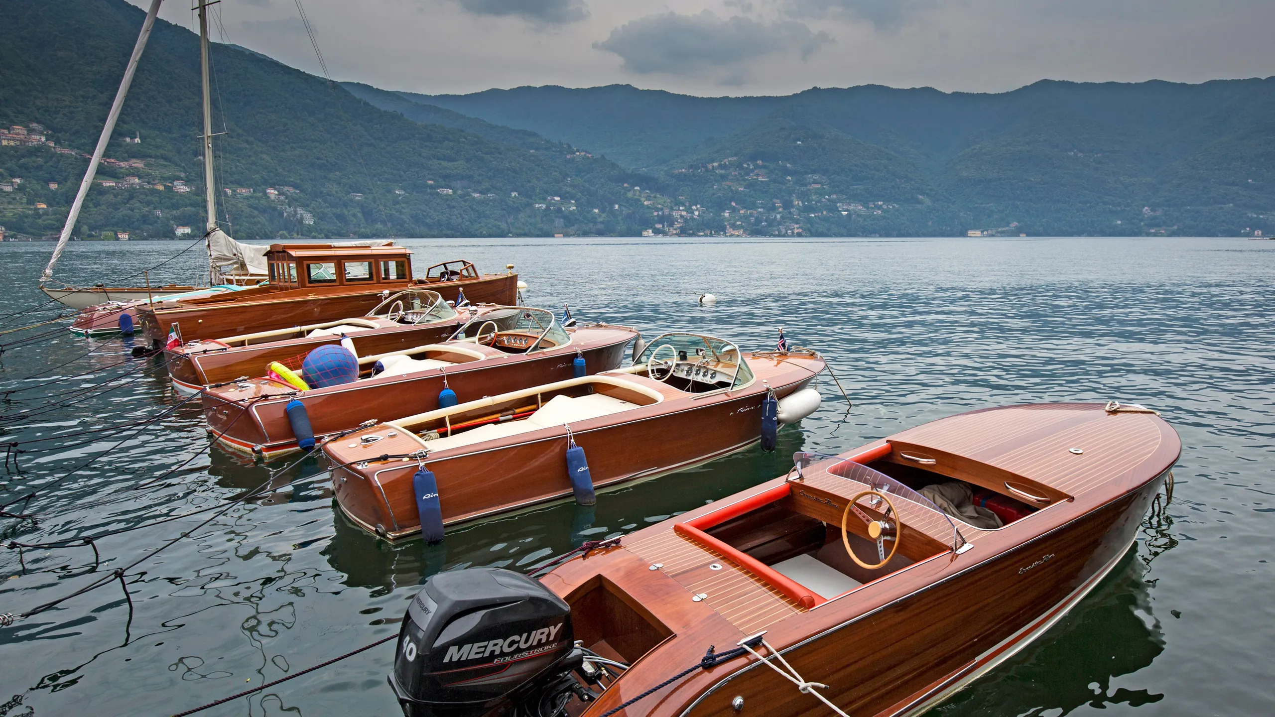 Classic Lake Como Wooden Boat Tour