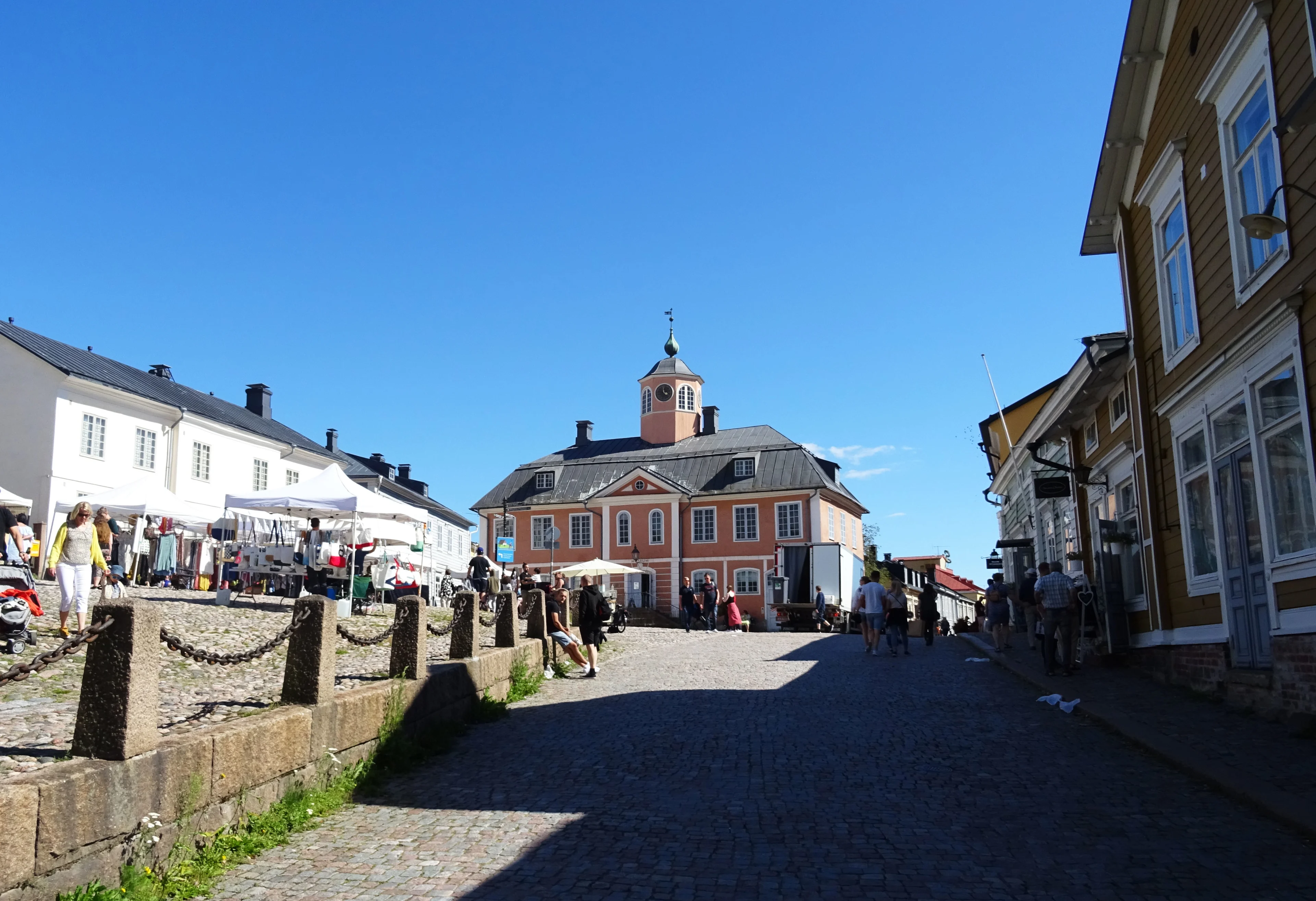 Arrival in Old Porvoo