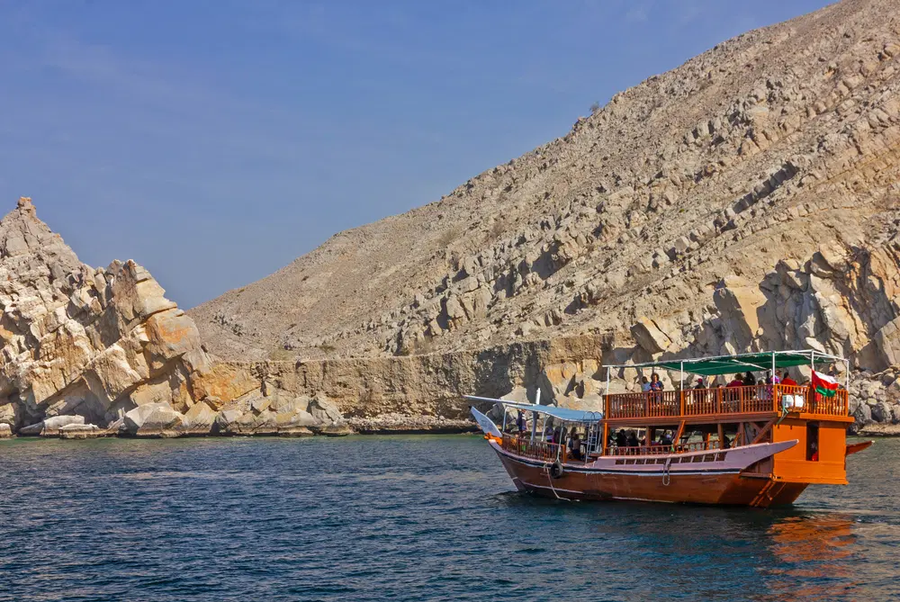 Dhow Cruise Boarding