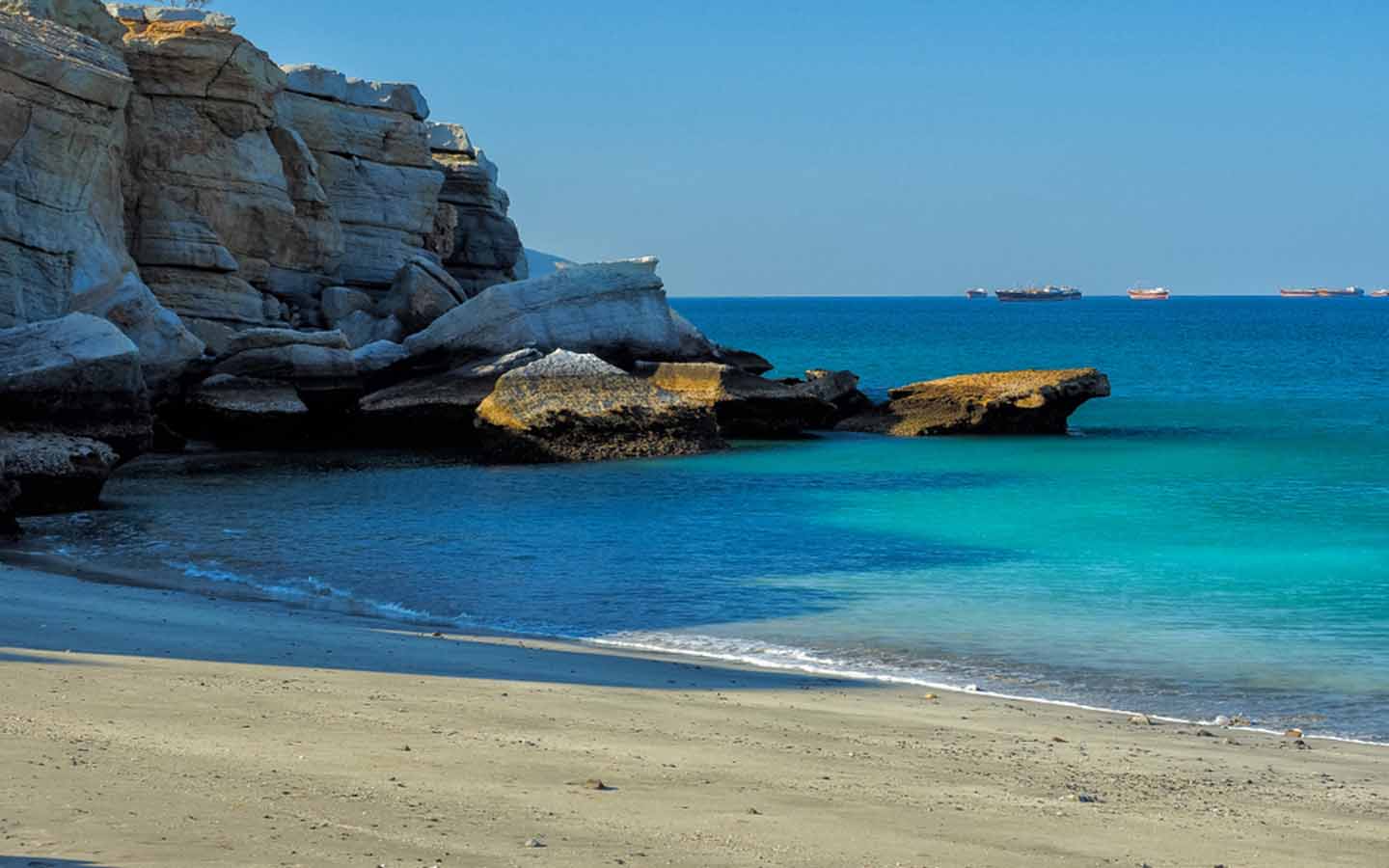 Bassa Beach