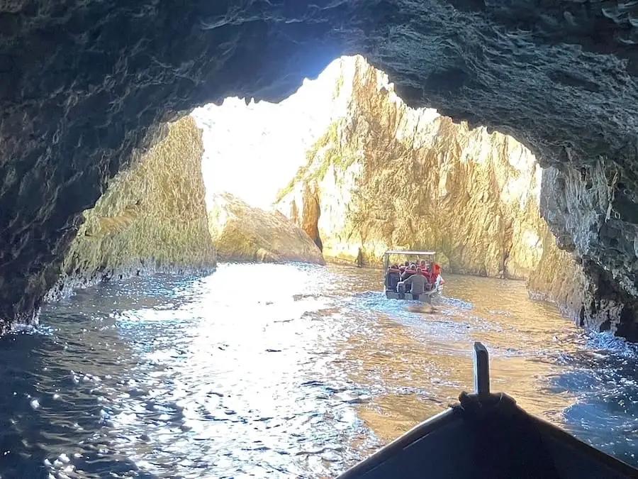 Your experience at Betina Cave Boat Tour
