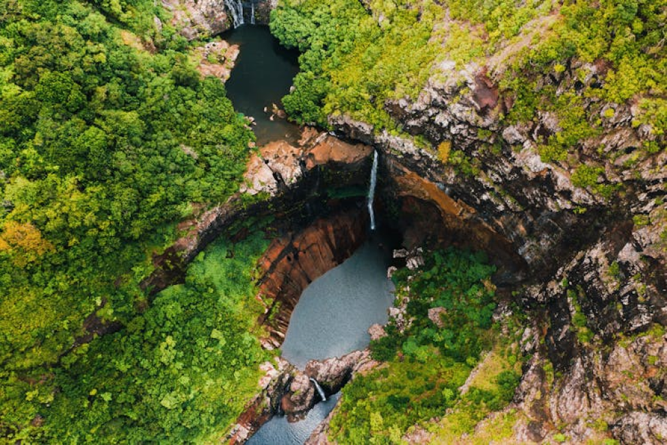 Tamarind Falls Hike Through Seven Cascades