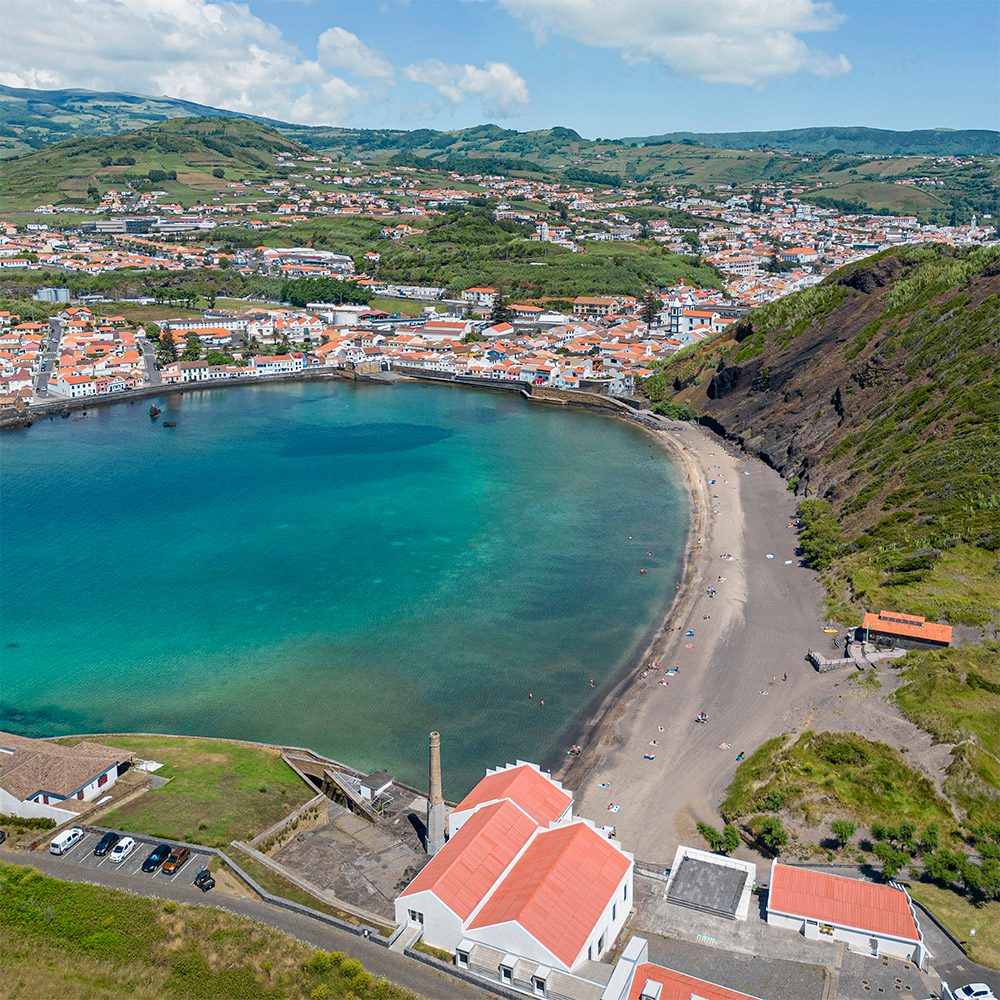 Praia do Porto Pim