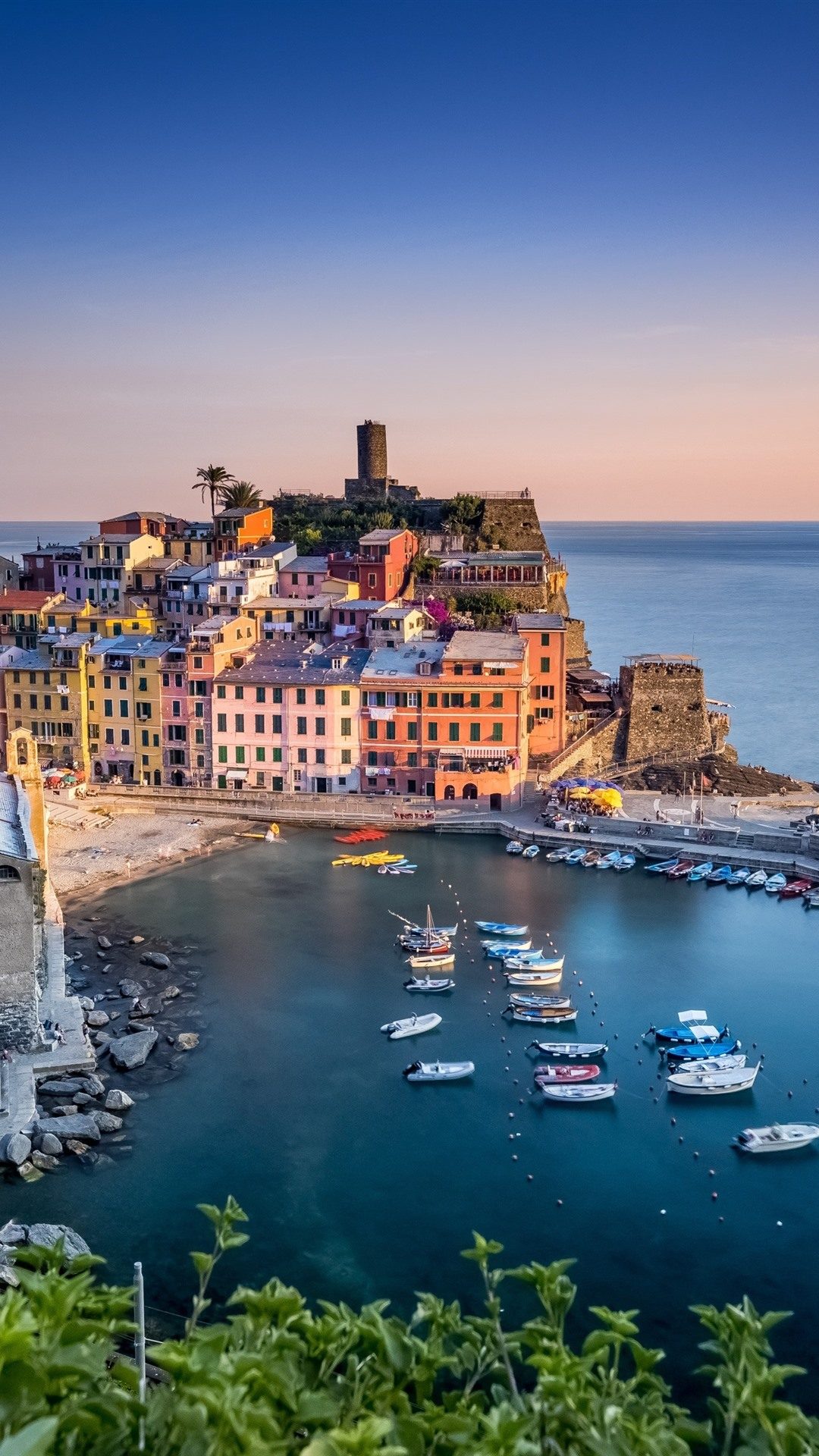 Vernazza Pier