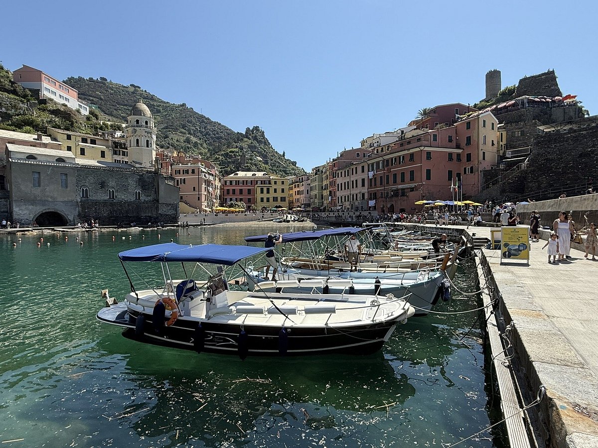 Vernazza Boat Tour