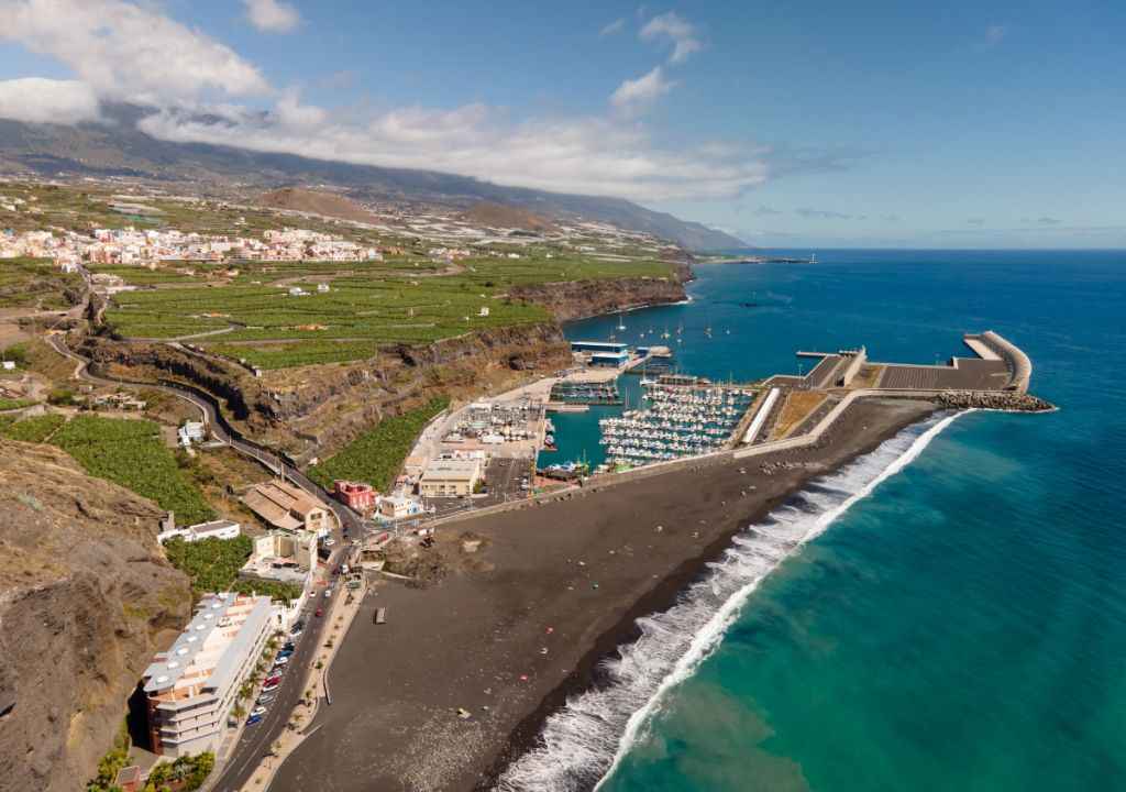 Explore the Coast on a Tazacorte Boat Tour