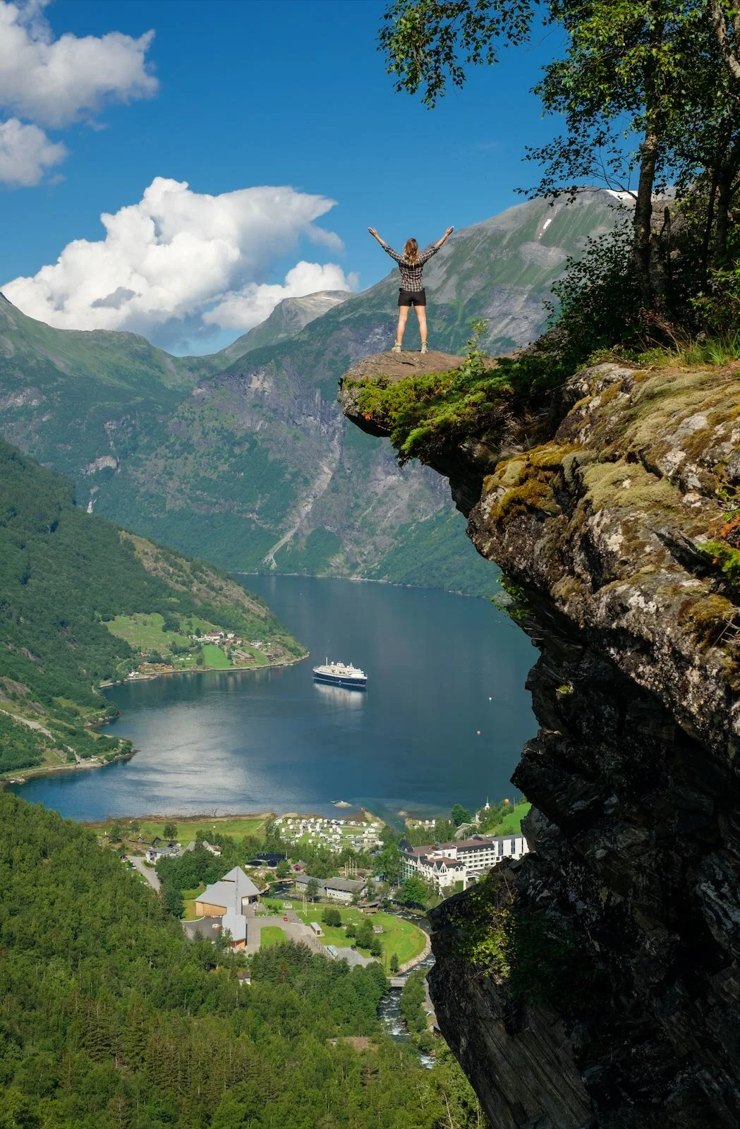 Flydalsjuvet
