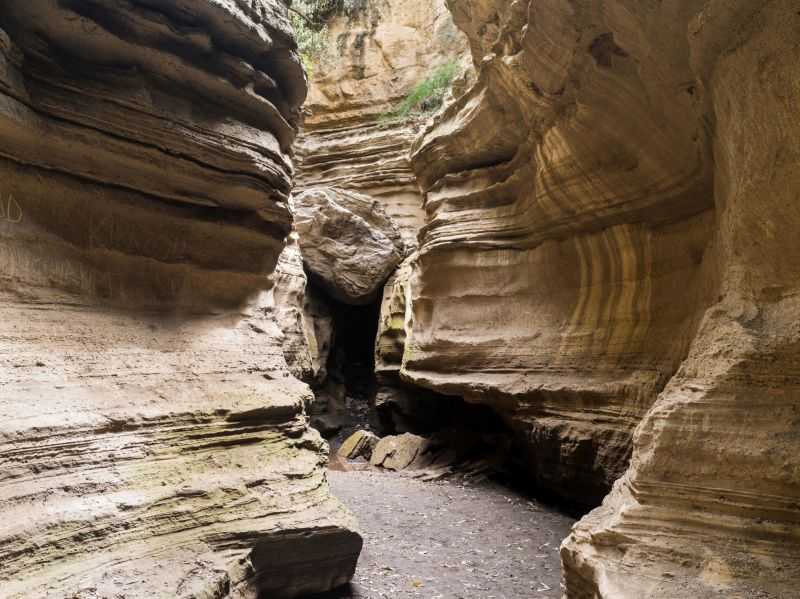 Obsidian Caves