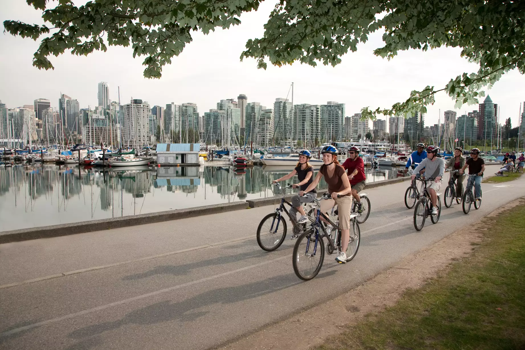 Explore Stanley Park on a Guided Bike Tour