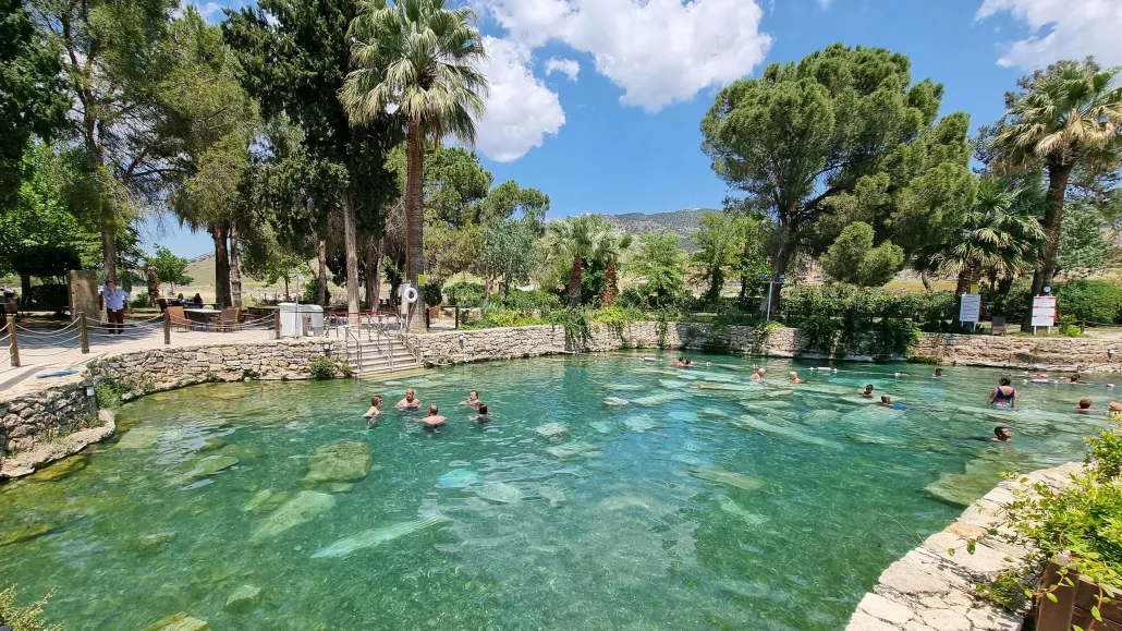 Cleopatra Antique Pool