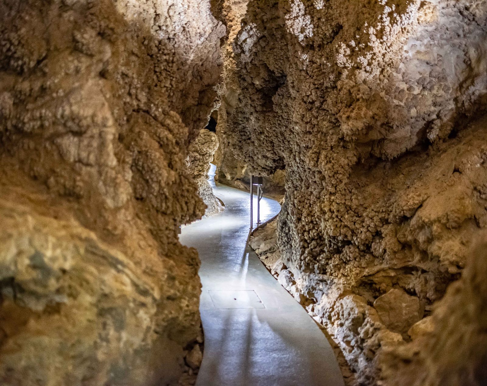 Budapest Cave Tour