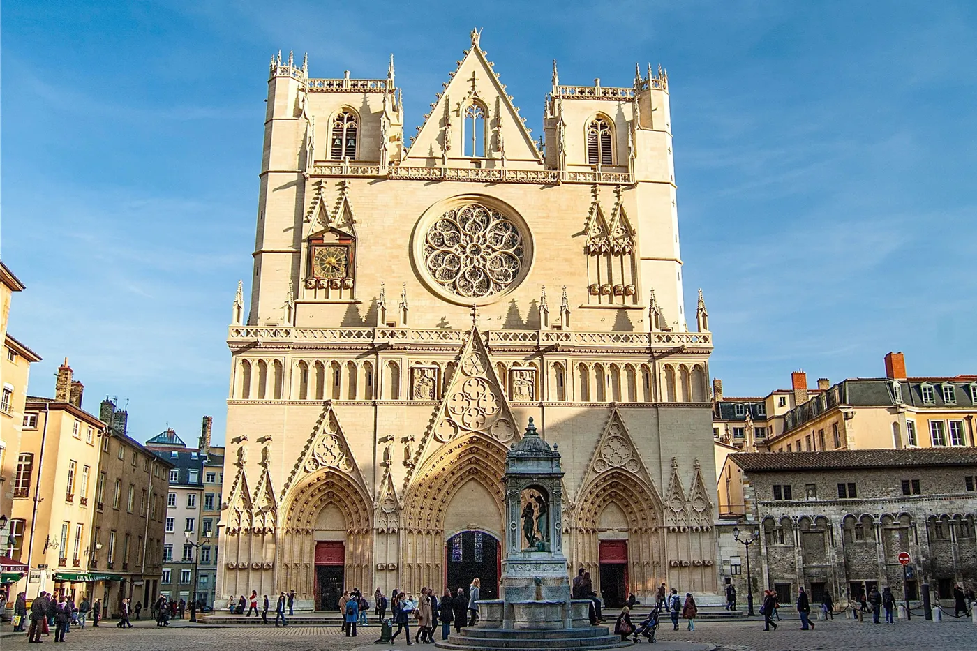 Saint-Jean-Baptiste Cathedral