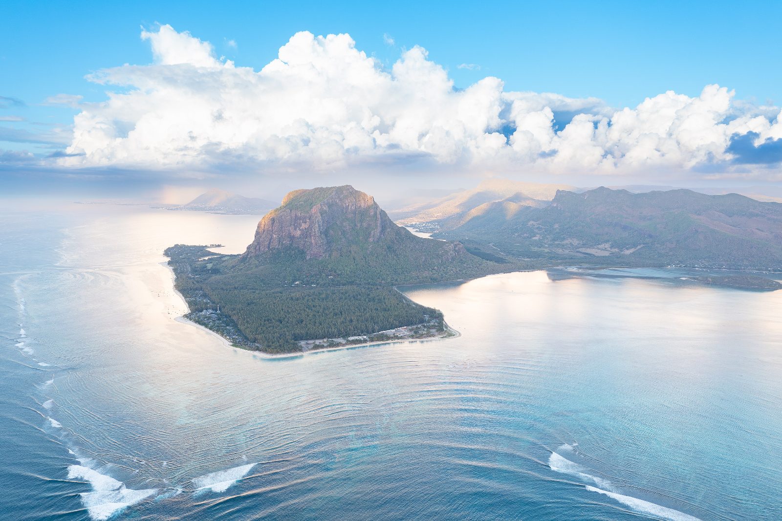 Is the North or South of Mauritius Better