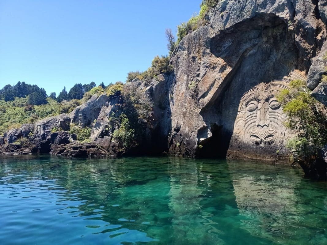 Tūwharetoa Ancestral Figures