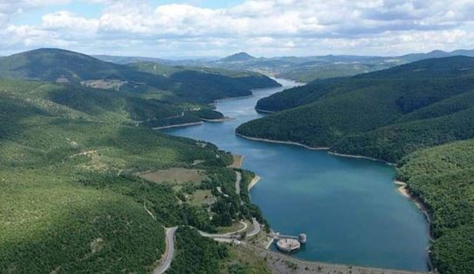 Badovc Lake