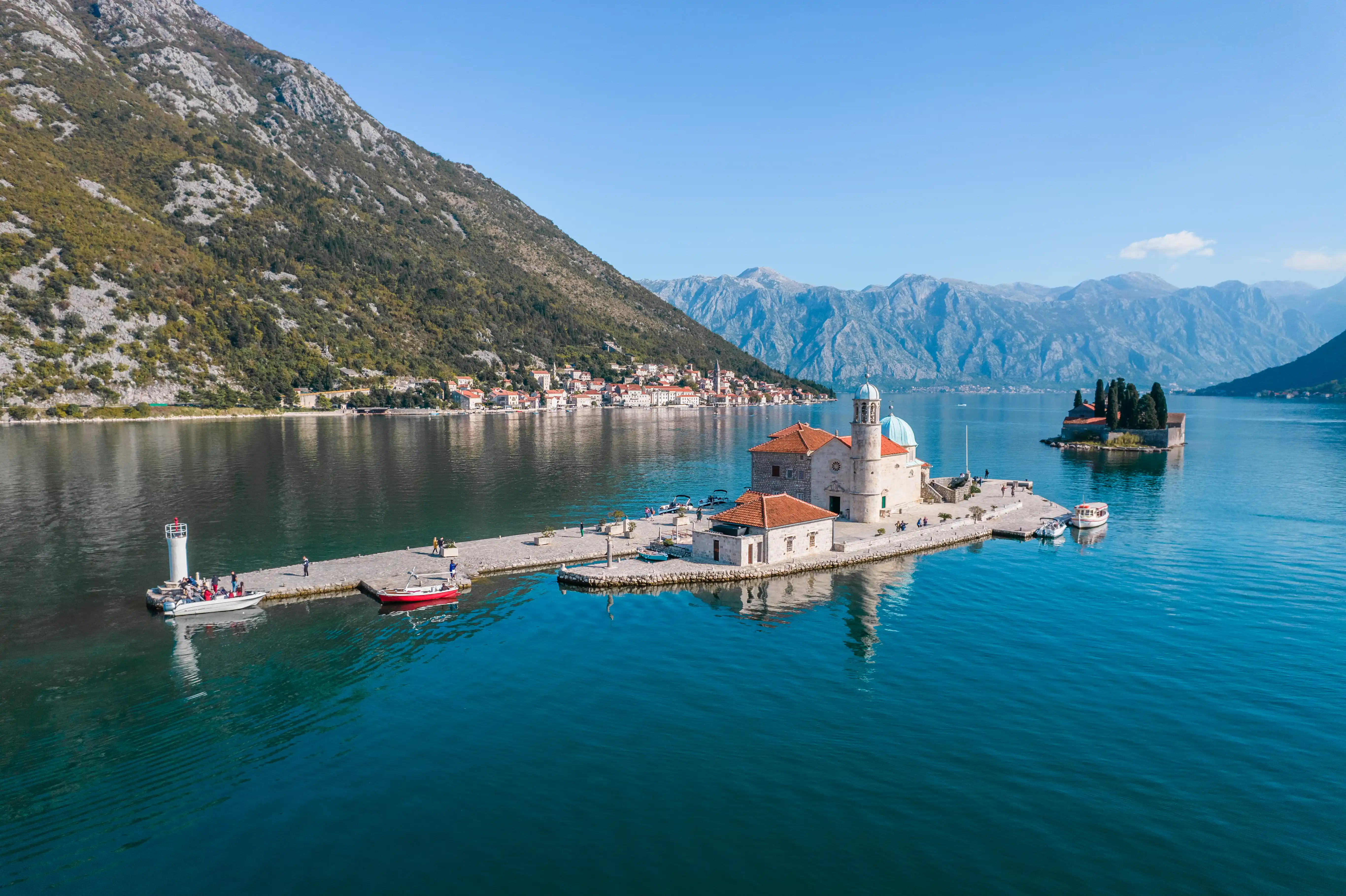 The Artificial Island Foundation
