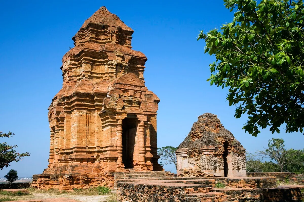 Poshanu Cham Towers