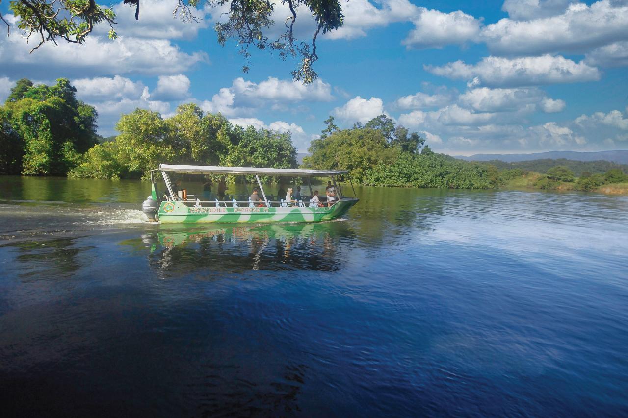 Daintree Crocodile Cruise Reviews