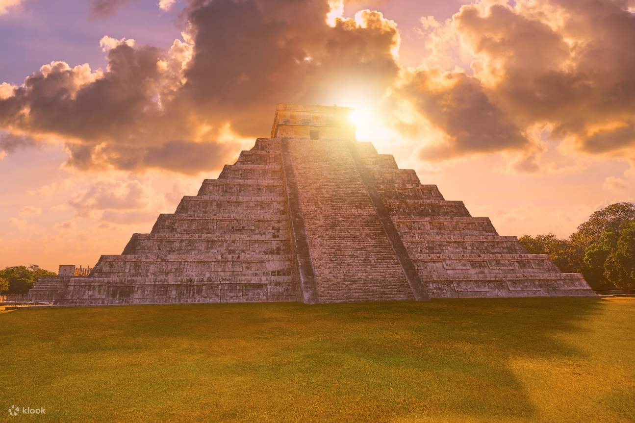 Chichen Itza Early Access & Sunrise Tours