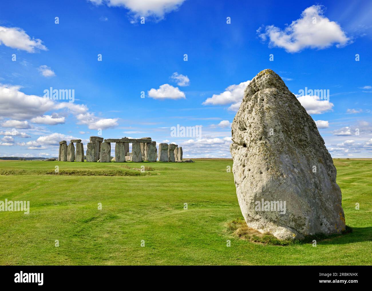 Heel Stone Close Framing