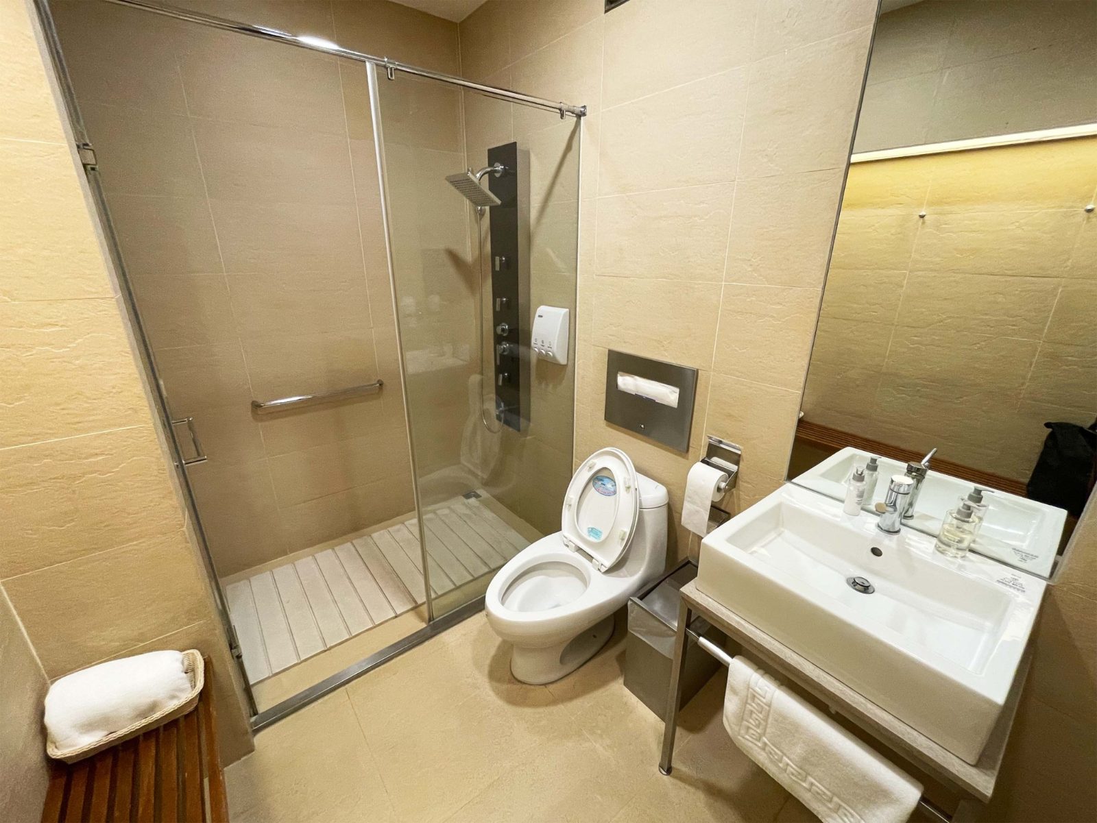 Shower Stalls