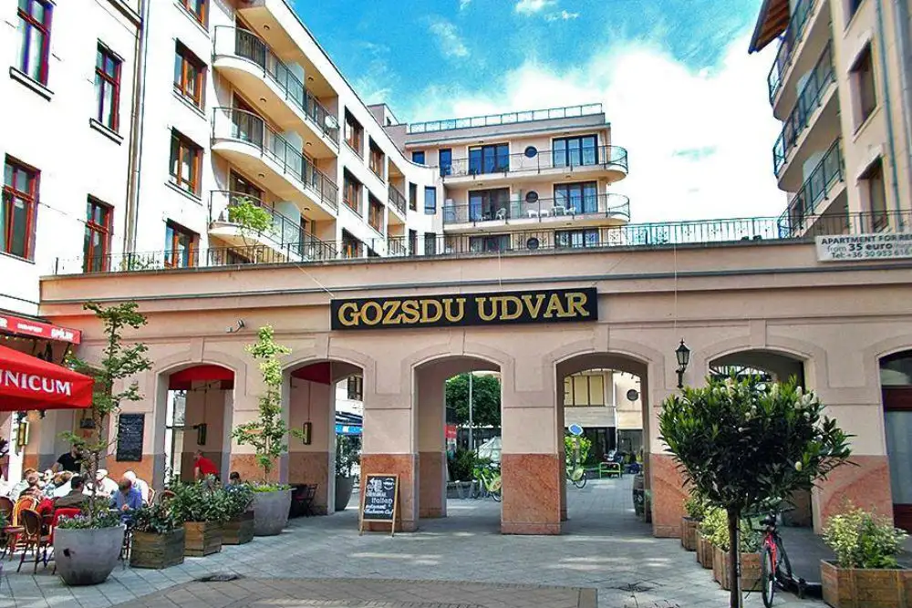 Gozsdu Udvar