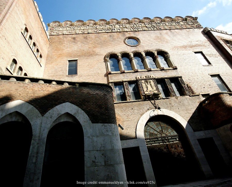 Kazinczy Street Synagogue