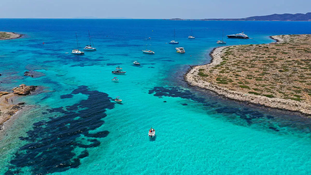 Panteronisia Islets