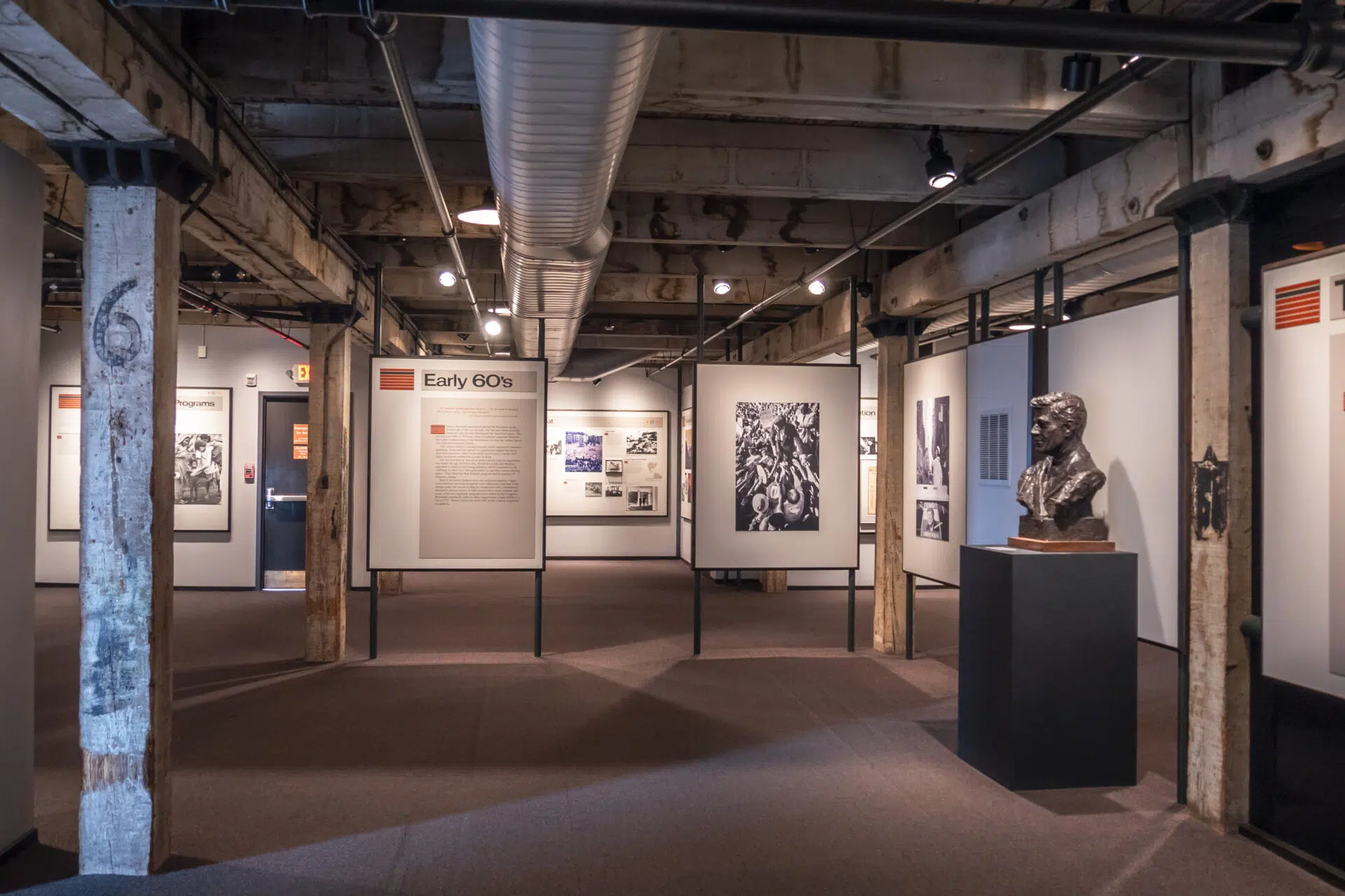 Seventh Floor Gallery
