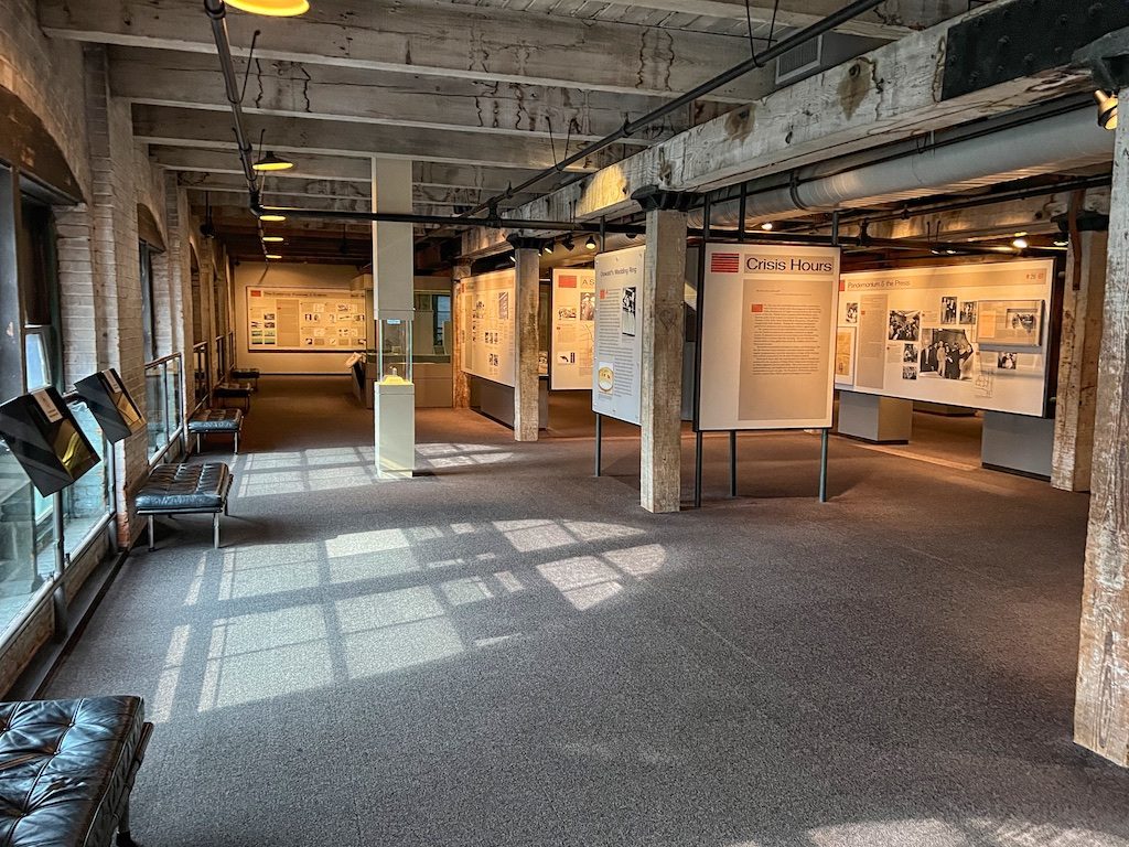 Sixth Floor Gallery
