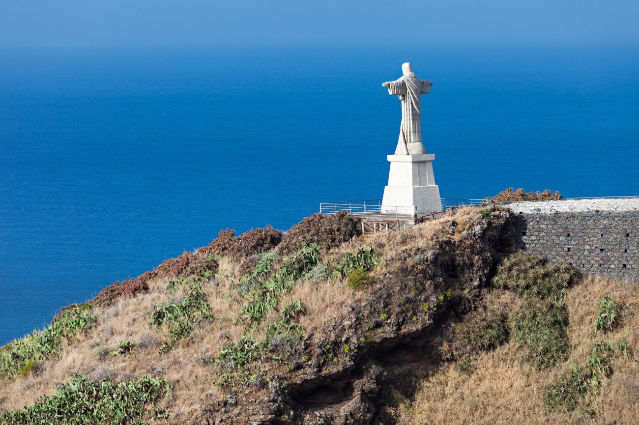 Cristo Rei Statue