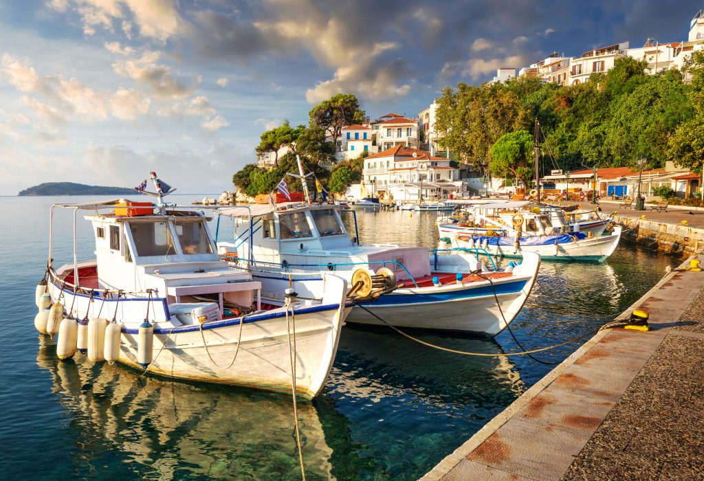 Skiathos Port