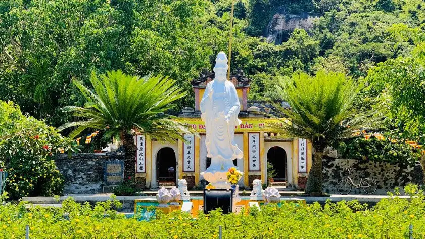 Hai Tang Pagoda