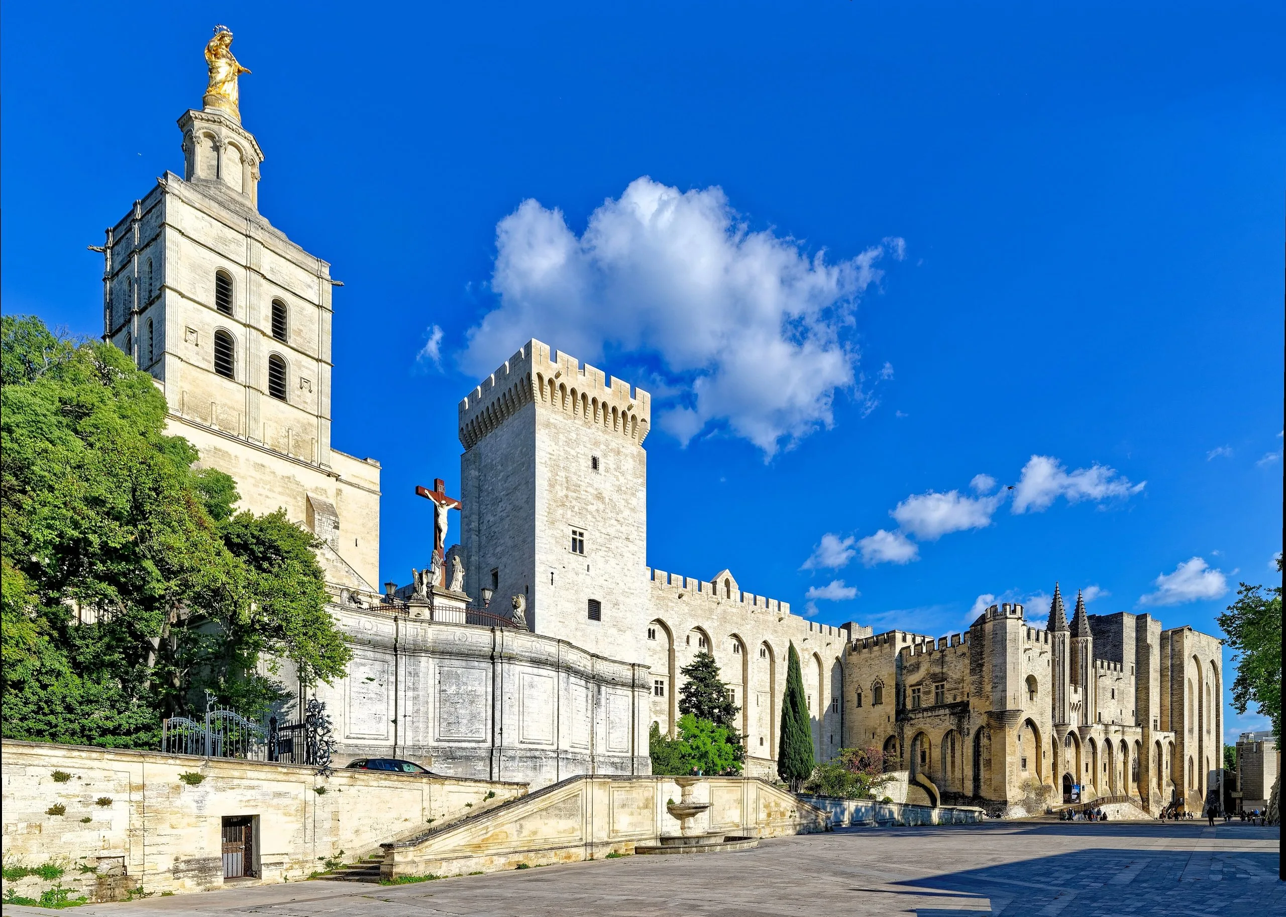 Metropolitan Basilica Notre-Dame des Doms