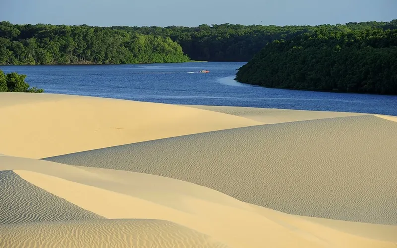 Preguiças River