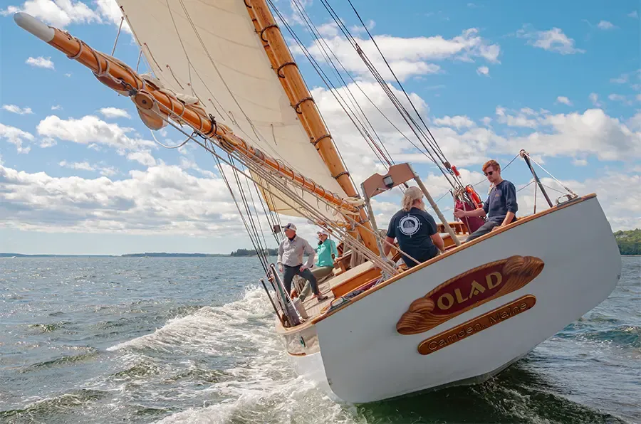 Schooner Olad