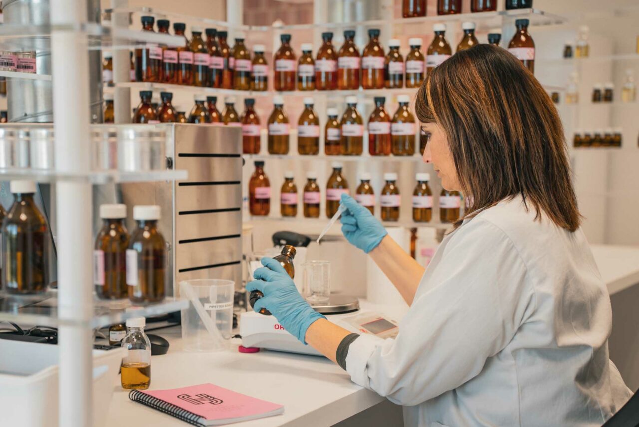 Perfumer's Laboratory