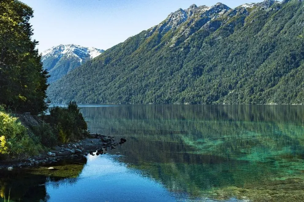 Lago Correntoso