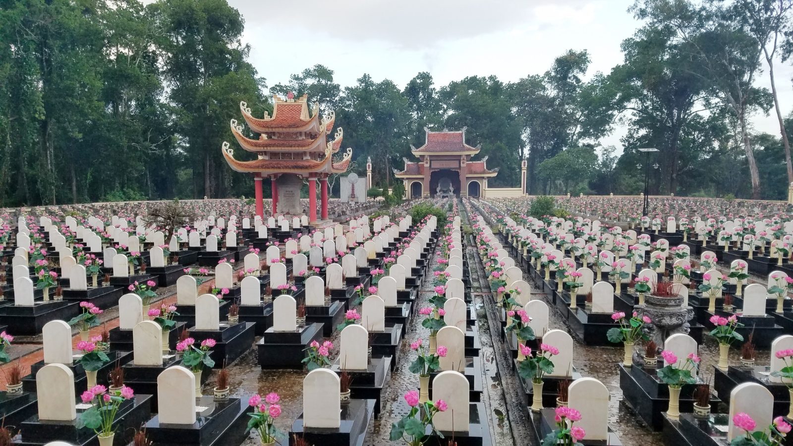 Truong Son National Cemetery