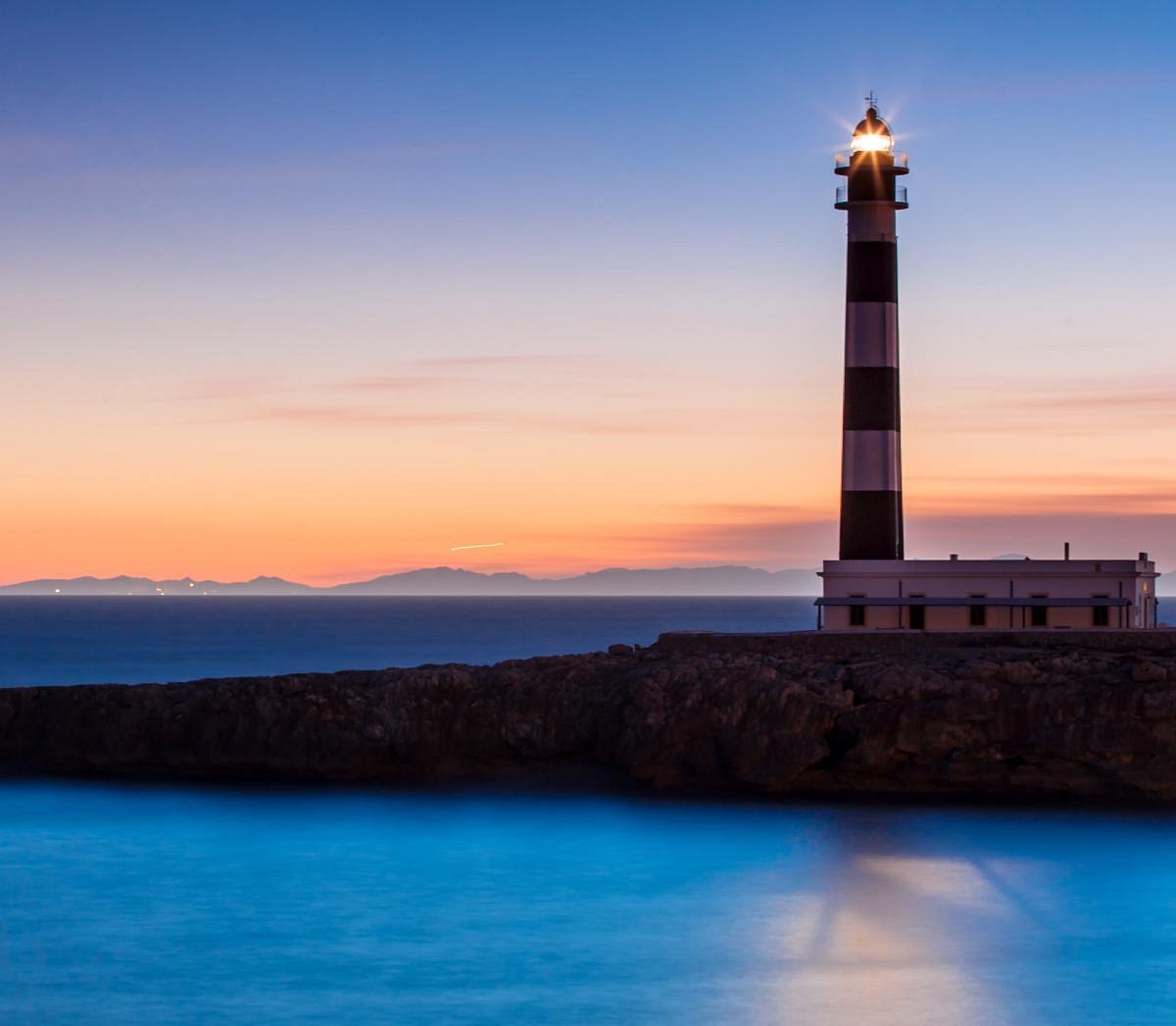 Cap d'Artruix Lighthouse